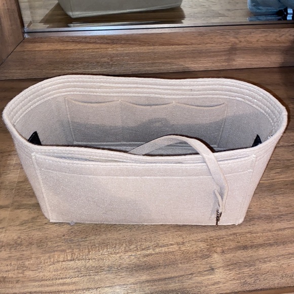 BAG ORGANIZER - Picture 2 of 3